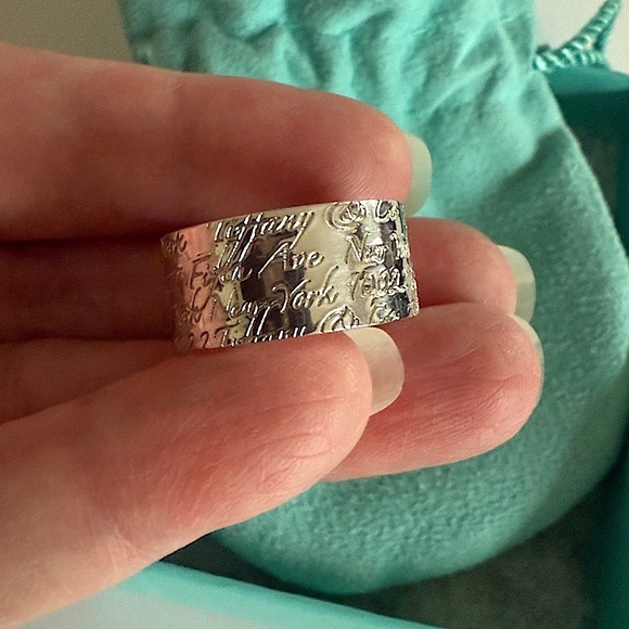 🩵8 1/2 Tiffany & Co. Wide Notes 727 Fifth Ave New York Ring Band - RETIRED RING - Picture 4 of 14